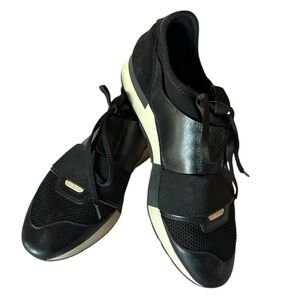 Balenciaga Race Runner Sneakers - Black/White - Size 9 US - 40 EU
